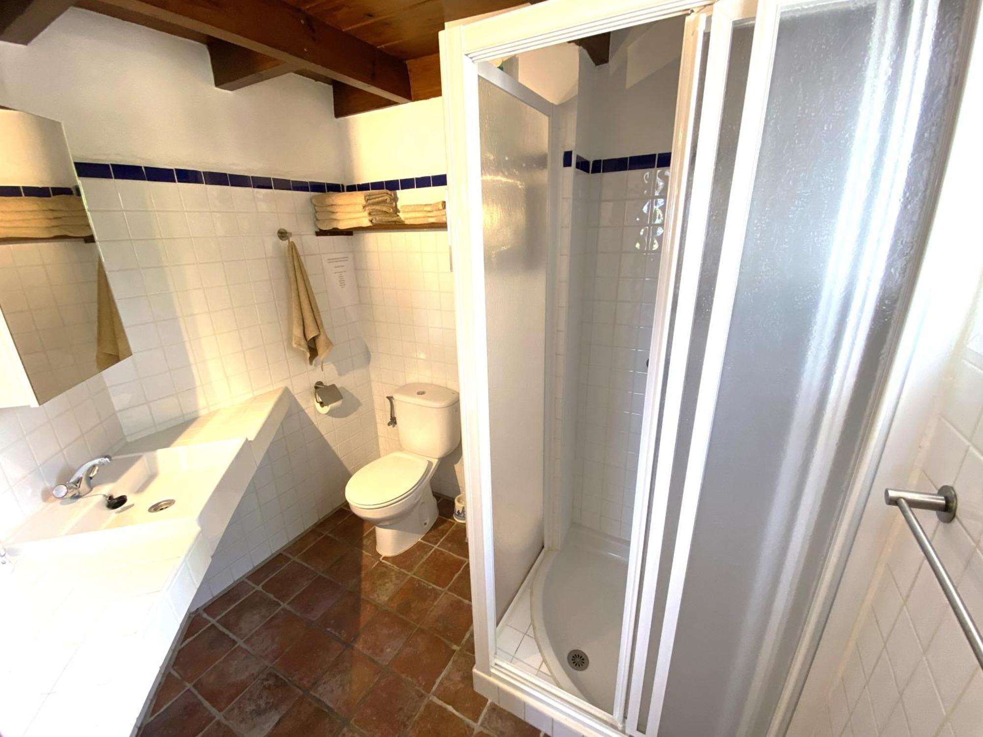 Castle Tower Apartment In Rural Holiday Park 'Bernard' Tolox Zewnętrze zdjęcie